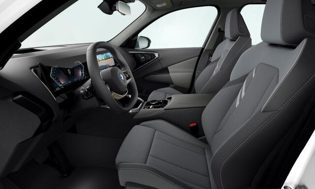 BMW X3 30e xDrive - Trekhaak - Active Cruise - Head-up - 360° Camera