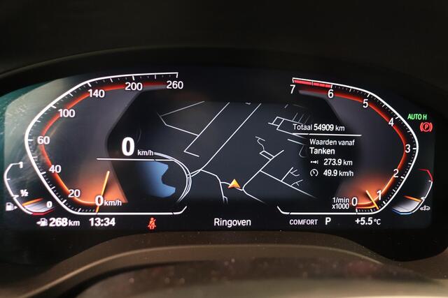 BMW X3 xDrive30i High Executive | M Sport pakket | Camera | Harman Kardon | 20" Lichtmetaal | Smartphone intergratie | Elektr. Achterklep |