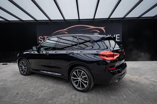 BMW X3 M SPORT, Carbon, Stuurverw, Bekerverw,