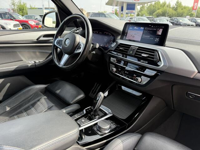 BMW X3 xDrive30e High Executive M Sport LED Panoramadak Trekhaak 20 Inch LMV Carplay Lederen interieur Achteruitrijcamera