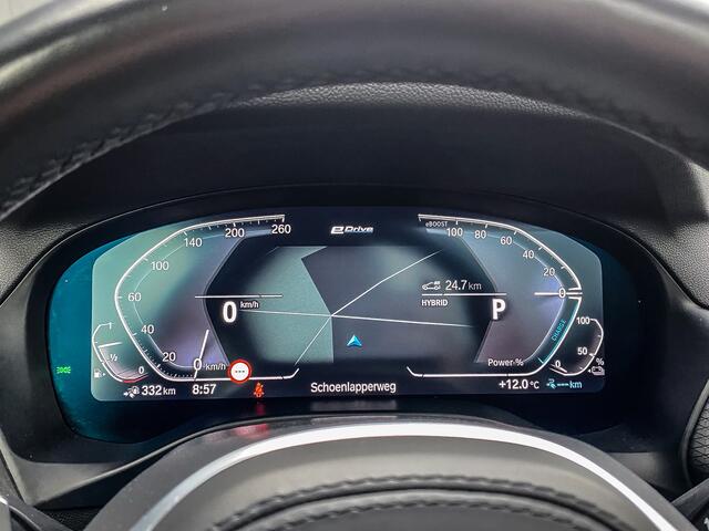 BMW X3 xDrive30e 292PK High Executive M-Sport | PANORAMADAK | HEAD-UP | HARMAN KARDON | SFEERVERLICHTING | SPORTSTOELEN |