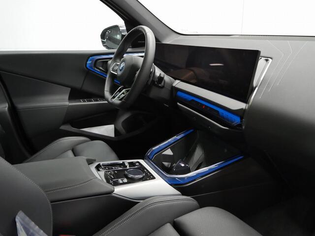 BMW X3 30e xDrive | M-Sport | Panorama | Harman/kardon | Trekhaak | 21" | Stoelverw. + ventilatie | Stuurverw.