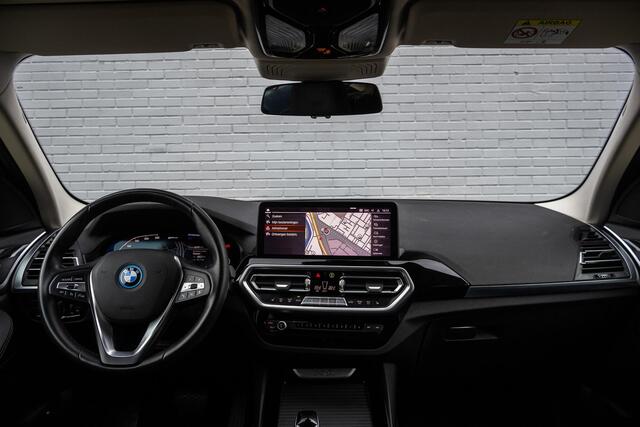 BMW X3 xDrive30e 360Camera|Sportstoelen| Elek klep|Digitale tellerklok
