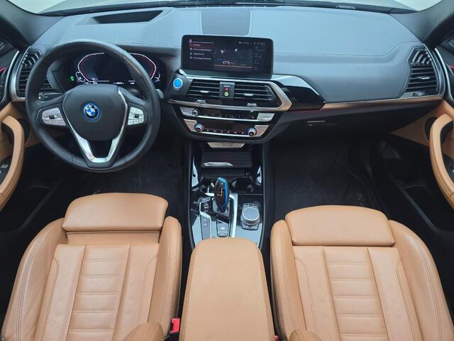BMW X3 iX3 High Executive 80 kWh | Panoramadak | Leder | Elektrische stoel | Stoelverwarming | Shadow Line Pack | Camera's
