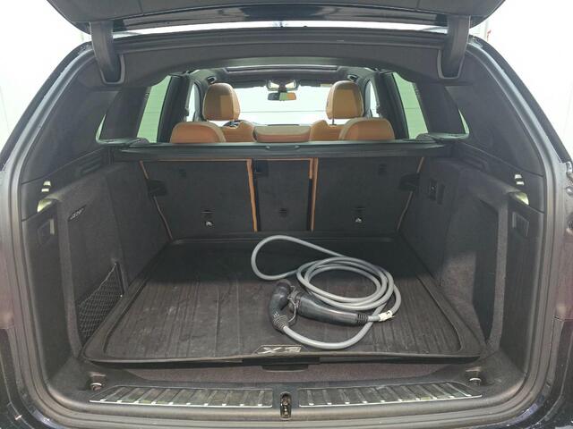 BMW X3 iX3 High Executive 80 kWh | Panoramadak | Leder | Elektrische stoel | Stoelverwarming | Shadow Line Pack | Camera's