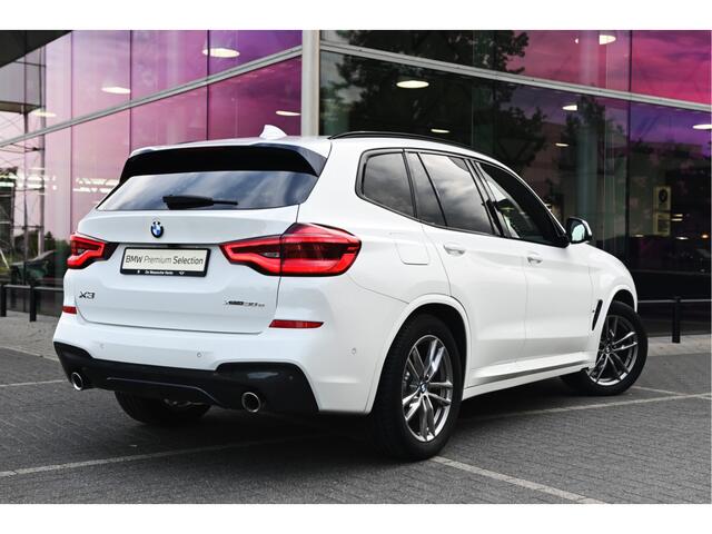 BMW X3 xDrive30e High Executive M Sport Automaat / Panoramadak / Trekhaak / Sportstoelen / LED / Head-Up / Parking Assistant Plus / Comfort Access / Stuurverwarming