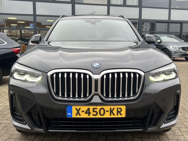 BMW X3 xDrive30e M-Sport Business Edition Plus Navigatie Panoramadak Elektrische Sportstoelen Leder Stoelverwarming Led Dab Getint Glas NL Auto 1e Eigenaar Plug In Hybride BTW