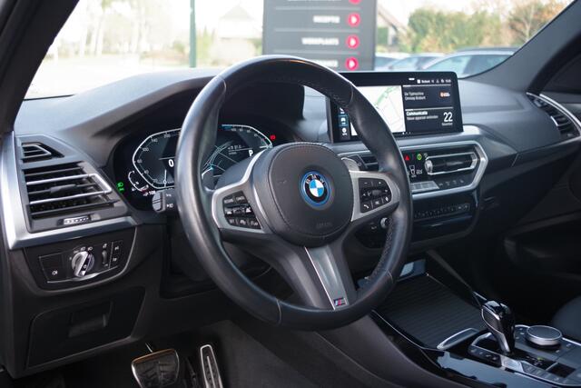 BMW X3 xDrive30e 293 PK High Executive PHEV, Trekhaak, Panoramadak, Head-Up, 360 Camera, Adap. Cruise Control