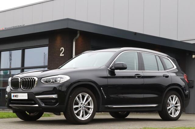 BMW X3 xDrive20i High Exe Luxury Line Pano Trekhaak Leder