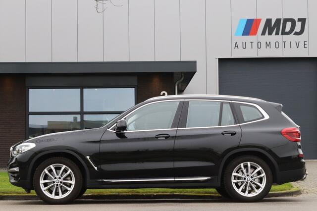 BMW X3 xDrive20i High Exe Luxury Line Pano Trekhaak Leder