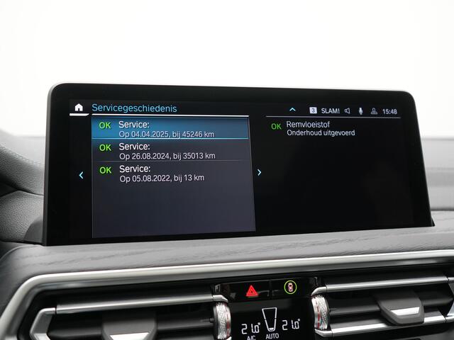 BMW X3 xDrive30e M Sport Plug In Hybrid 293pk Dealer O.H. PHEV | Trekhaak Af Fabriek | Panodak | Head Up | 360 Camera | Laser LED | 20"L.M | Lederen Sportstoelen Ventilatie & Memory | Sfeerverlichting | Stoelen & Stuur Verwarmd | Aventurinrot III M