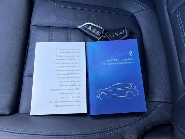 BMW X3 xDrive30e M-Sport Automaat / Zeer compleet / Elektrische trekhaak 2.000 kg / EAER 45 km / Head Up / Camera 360° / Adaptive Cruise / Elektr. panorma schuifdak / Elektr. klep en stoelen / M-Sport / Harman Kardon / 21" LM wielen 245/40R21 + 275/35R21/