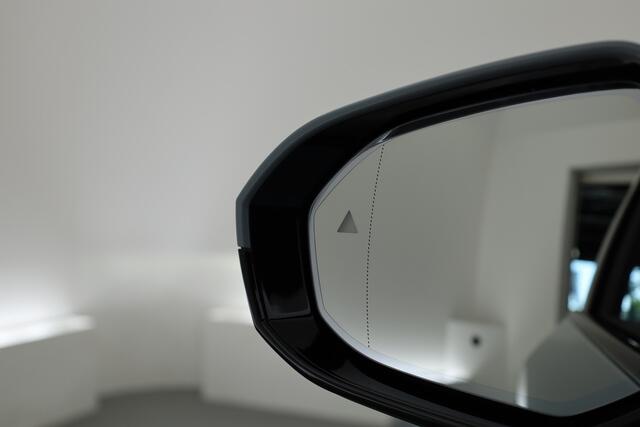 BMW X3 30e xDrive M Sport | Pano | HUD | Harman Kardon | Elek. Trekhaak | 360cam | Leder | 20''