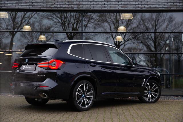 BMW X3 xDrive30e M-Sport , Panoramadak, Harman/Kardon, Head-up display,
