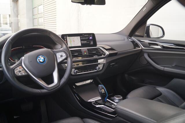BMW X3 iX3 High Executive 80kWh -PANO-LEER-ECC-