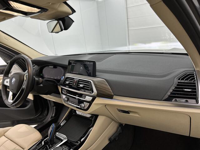 BMW X3 iX3 High Executive 80 kWh | Trekhaak | Harman Kardon | schuif-/kantel panoramadak |