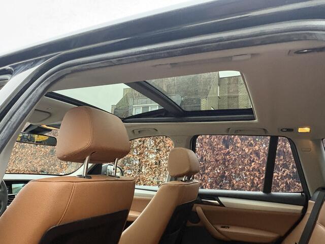 BMW X3 xDrive20d Centennial High Executive / AUTOMAAT / LEER / PANORAMADAK / HEAD-UP