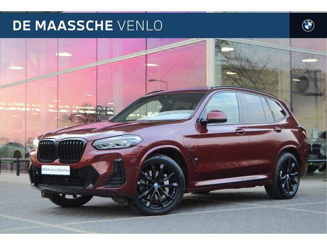 BMW X3 xDrive30e M Sport Automaat / Panoramadak / Trekhaak / Sportstoelen / Head-Up / Achteruitrijcamera / Active Cruise Control / Comfort Access