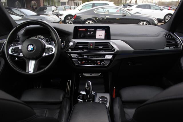 BMW X3 M40i xDrive High Executive / Trekhaak / Panoramadak / Camera / Leder / 20'' / Navigatie / Stoelverwarming / ACC