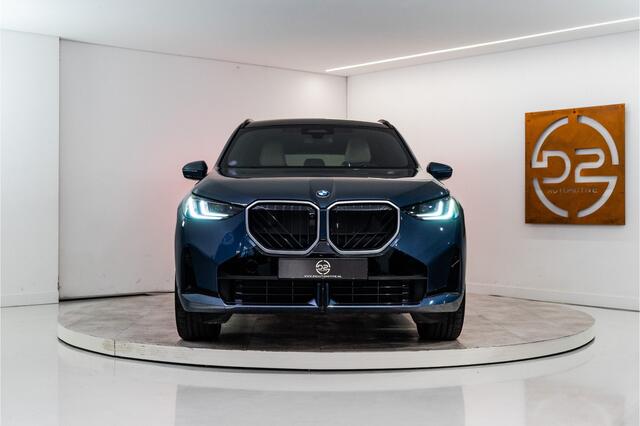 BMW X3 30e xDrive M-Sport 300PK | Pano | Harman/Kardon | Sfeer | Drive Pro | Fabrieksgarantie