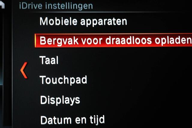 BMW X3 xDrive20i High Executive | PANORAMADAK | AUDIO MEDIA / XLINE- PACK | ACHTERBANKVERWARMING | DAB | APPLE | 20"