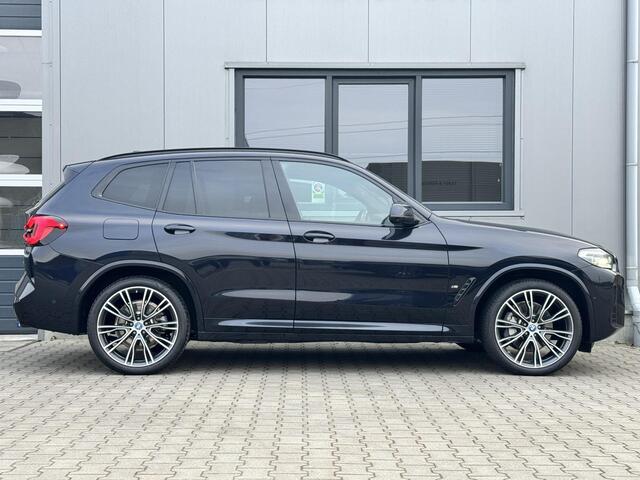 BMW X3 xDrive30e High Executive 292 PK | M sport | 21 inch | Elektrische stoelen | Adaptive cruise | Akoestisch glas