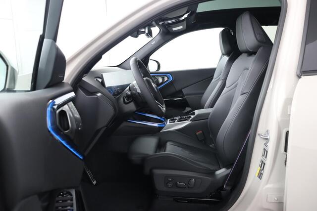 BMW X3 30e xDrive | M Sportpakket Pro | Panoramadak | Stoelventilatie | Driving Assistant Plus | Harman Kardon | Trekhaak |