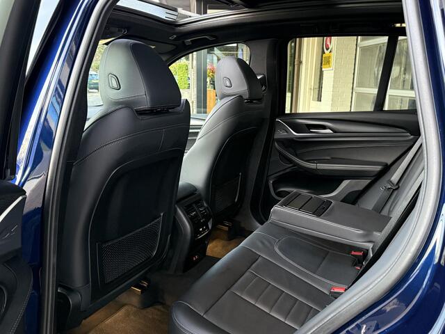 BMW X3 xDrive30e M SPORT | PANORAMA | TREKHAAK | HEAD UP | 21" LM VELGEN | SIDE ASSIST |