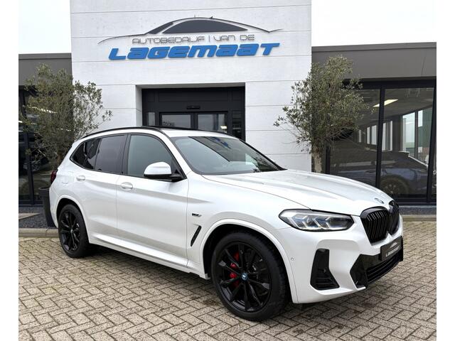 BMW X3 BMW X3 xDrive30e High Exec M-sport | Panodak | Trekhaak
