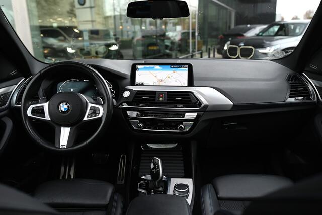 BMW X3 xDrive30e High Executive M Sport Automaat / Panoramadak / Sportstoelen / Achteruitrijcamera / Comfort Access / Adaptieve LED / Head-Up / Harman Kardon / Stoelverwarming
