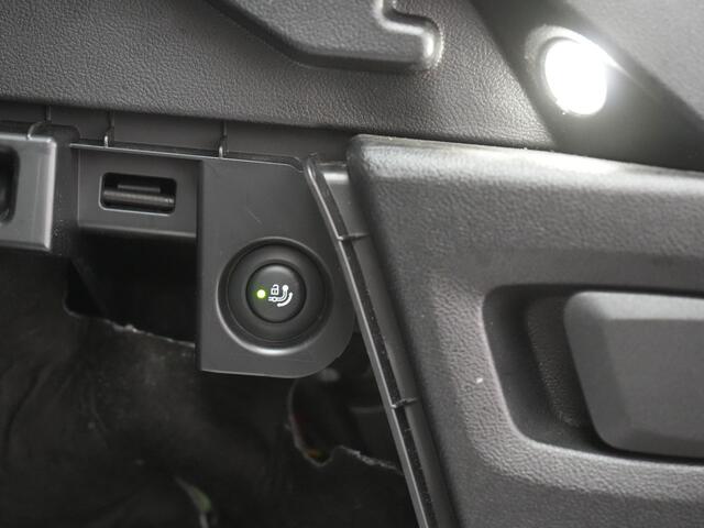 BMW X3 xDrive30e Luxury Line Plug In Hybrid 293pk Dealer O.H. PHEV | Trekhaak Af Fabriek | Camera | Adaptief Onderstel | Lederen Sportstoelen Memory & Verwarmd | Hifi Sound | Sfeerverlichting | Blis | Apple Carplay | Keyless | Navigatie | DAB |