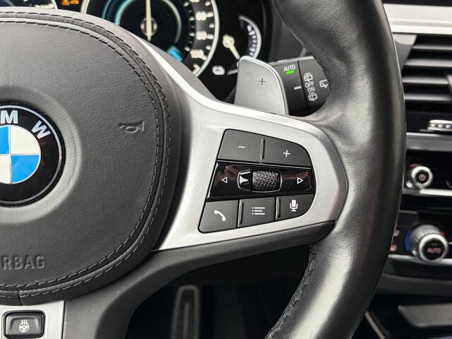 BMW X3 xDrive30e M - Sport / Elektrisch schuif/kanteldak / Elektrisch verstelbare stoelen / Trekhaak (2000 KG) / Stoel- en stuurverwarming / Achteruitrijcamera / Apple Carplay/Android Auto