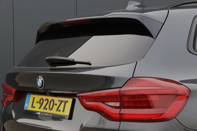 BMW X3 M40i xDrive Pano 20 inch Head-Up Standkachel dealer OH.