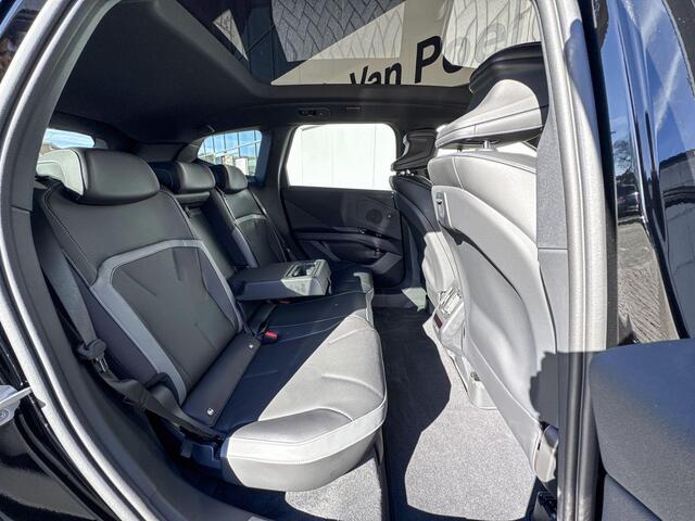 BMW X3 iX3 50 xDrive 113 kWh | M Sportpakket | Innovation Pack | Trekhaak