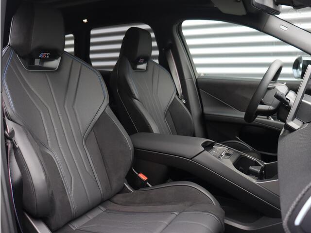 BMW X3 iX3 50 xDrive | M Sportpakket Pro | Innovation Pack | Head-Up | Harman Kardon | Trekhaak | Driving Assistant Plus | Parking Assistant Prof. | 22'' LMV