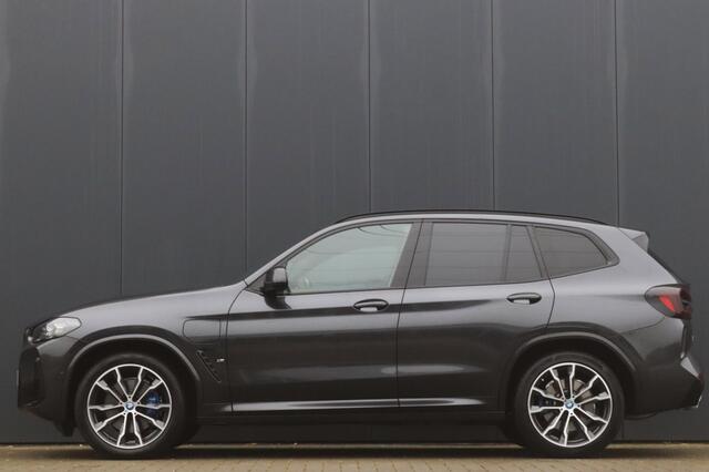BMW X3 xDrive30e M Sport Pano M Stoelen Harman-Kardon