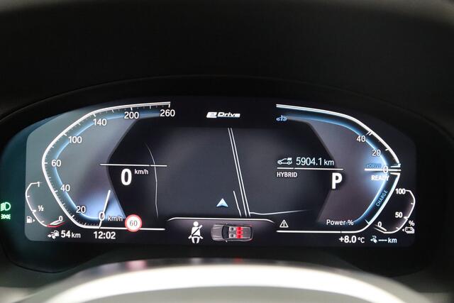 BMW X3 xDrive30e High Executive M-Sport 293 PK PHEV, Panoramadak, Harman / Kardon Sound, Memory,