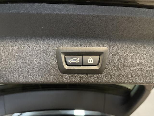 BMW X3 xDrive30e High Executive M Sport 20"/Panoramadak/Leder + memory/360 camera/Harman Kardon/Keyless/Dodehoek/Head-up/Adaptief onderstel + Sport steering/Stoelverwarming/Alarm