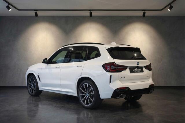BMW X3 xDrive 30e M Sport l Bucket Seats l Pano l HUD l LEDER l Drive A