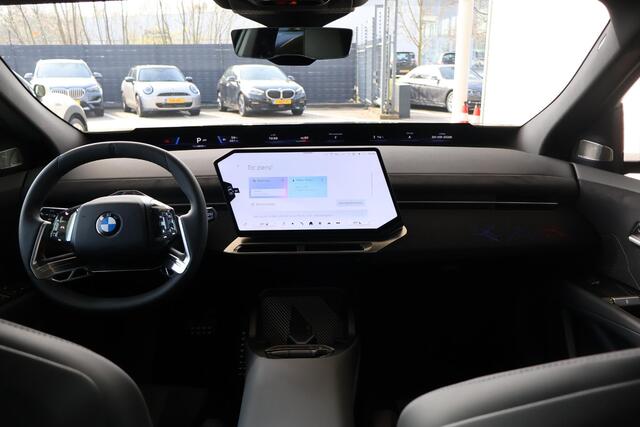 BMW X3 iX3 50 xDrive | M Sportpakket Pro | Innovation Pack | Harman/Kardon | Panoramadak | Head-up Display