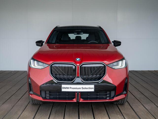 BMW X3 30e xDrive | M Sportpakket Pro | Comfort Pack | Harman Kardon | Stuurwielrand verwarmd | Comfort Access | Panoramadak | Stoelventilatie | Trekhaak