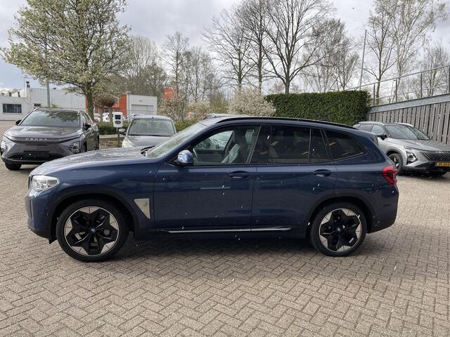 BMW X3 iX3 High Executive 80 kWh | Panoramadak | Trekhaak | Shadow Line Pack | SOH 94.9% |