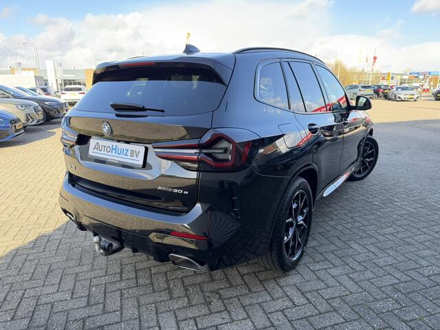 BMW X3 xDrive30e High Executive M Sport Panoramadak 19 Inch LED Keyless Entry Elek. Stoelverstelling ACC Head-Up Display