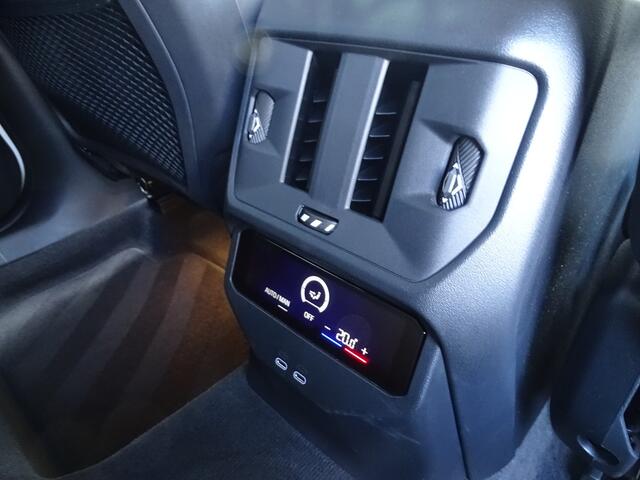 BMW X3 30e xDrive M.Sport Elek.Trekhaak Harman/Kardon Pro-Pack Drive Ass.Plus Parking-Plus 360 Camera Elek.Stoelen Ada-led Cockpit-Pro 21''LM velgen