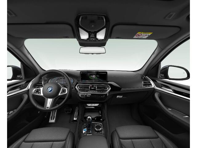 BMW X3 iX3 Executive 80 kWh Driving Assistant Professional - Comfort Access - Elektrisch verwarmde voorstoelen - Sportstoelen - Parking Pack - Automatisch dimmende binnenspiegel - Adaptief onderstel -