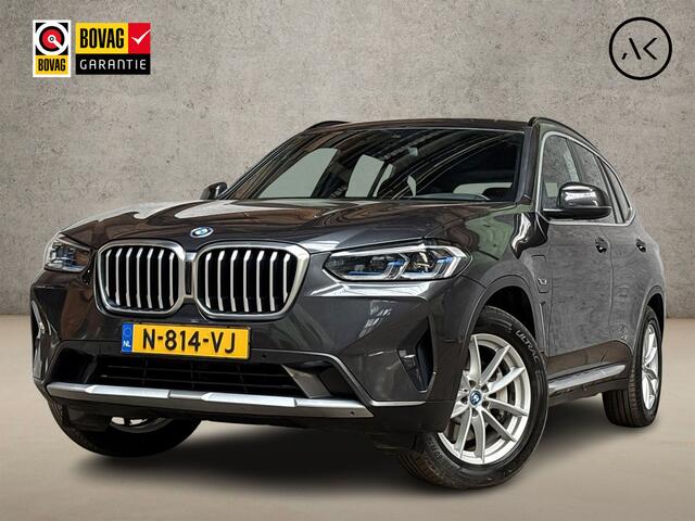 BMW X3 xDrive30e Sport 293Pk Automaat (APPLE CARPLAY, GROOT NAVI, MEMORY SEATS, LASER KOPLAMPEN, BRUIN LEDER, STOELVERWARMING, SFEERVERLICHTING, ZWART HEMEL, ELEK ACHTERKLEP, NIEUWSTAAT)