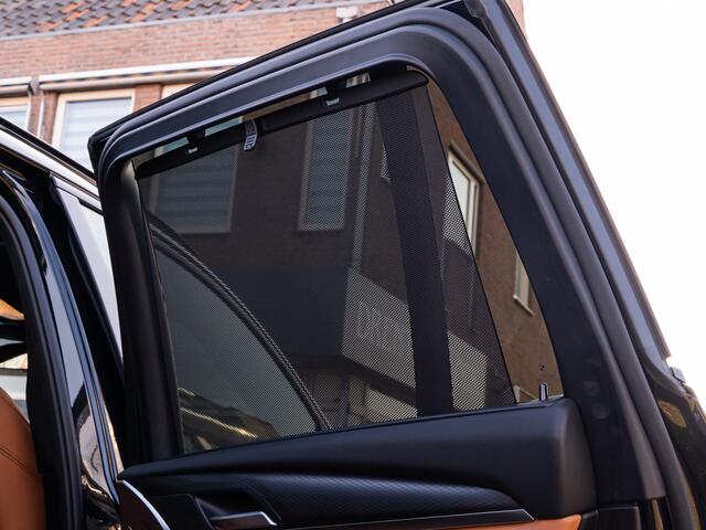 BMW X3 xDrive30e High Exe M-Sport PANO ELEK TREKHAAK LEDER SHADOW CAMERA 20 INCH BOMVOL!