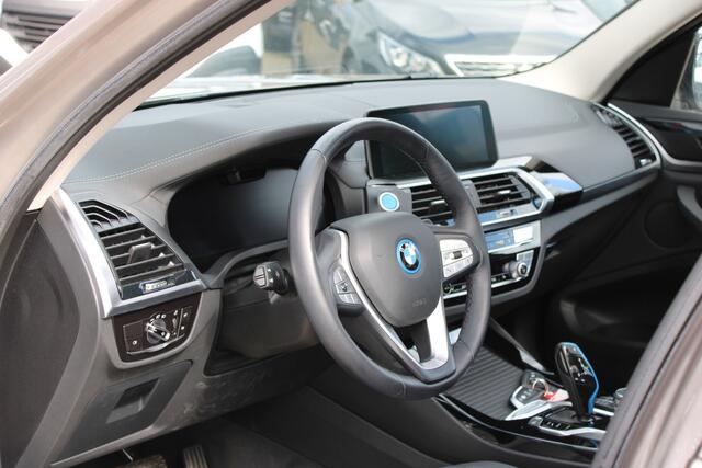 BMW X3 iX3 80 kWh //Pano//Leer//Memory!!