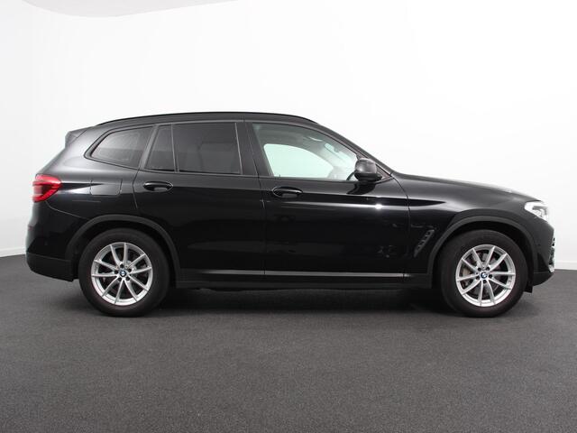 BMW X3 xDrive30e Plug in Hybride Advantage Automaat | Navigatie | Climate Control | Adaptive Cruise Control | Head up display | Led | Dab | Parkeer sensoren V+A | Stoelverwarming | Camera