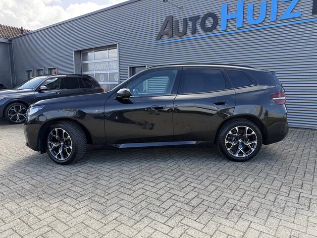 BMW X3 20 xDrive M Sport Panoramadak Trekhaak Leder ACC LED Achteruitrijcamera Stuurwielverwarming